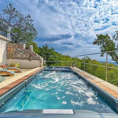 Grmanski Dvori Nyaraló *