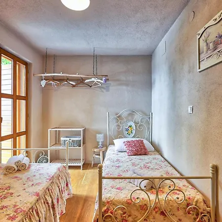 Grmanski Dvori Casa de Férias