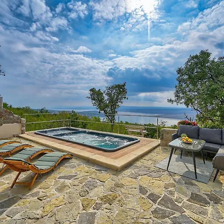 Grmanski Dvori Сasa de vacaciones