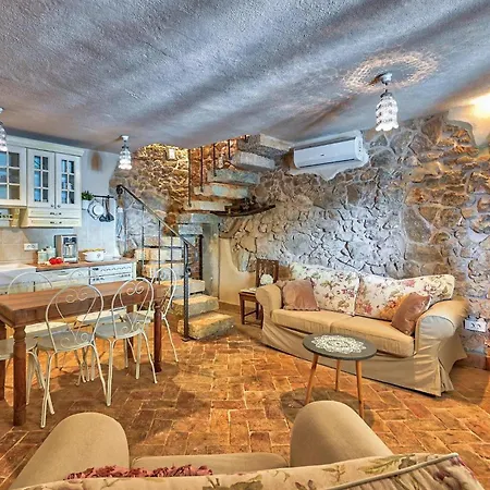 Casa de Férias Grmanski Dvori Grmani